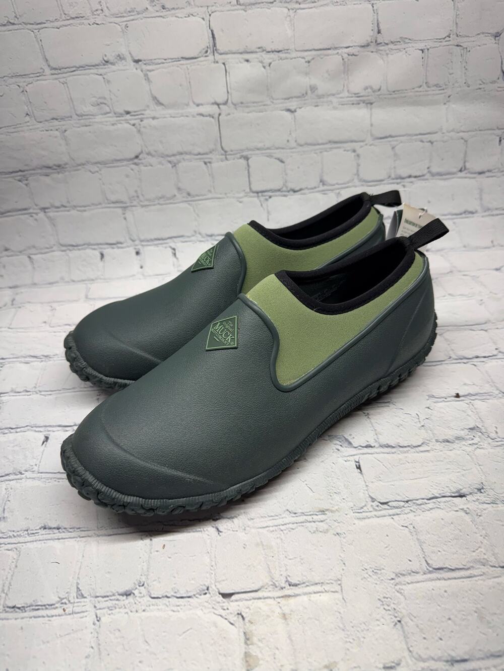 NWT Muck Women's Muckster II Low Slip On Gardening Shoes Size 9